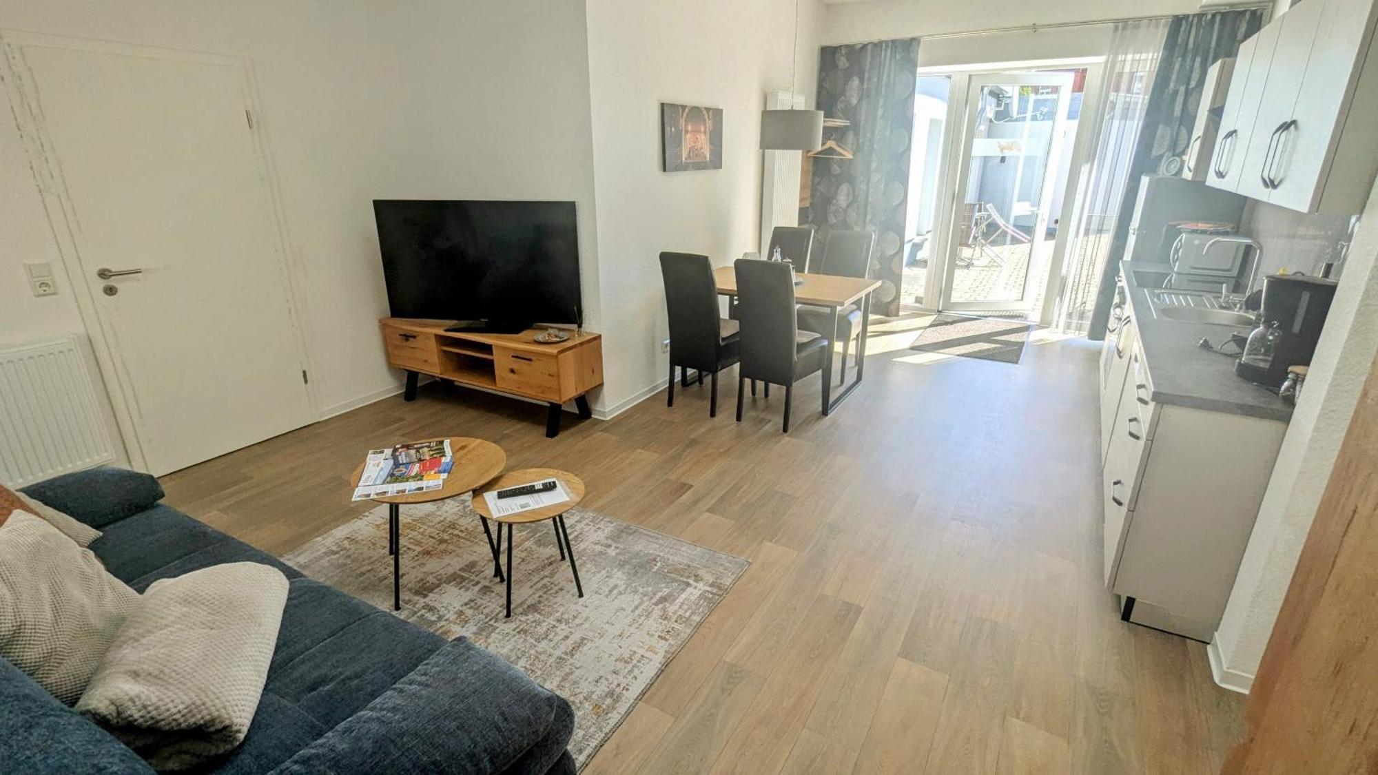 Fewo Urban Gotha-Apartment Ekhof- Am Schlosspark- Parken An Der Der Tuer- Barrierefrei, 900 Meter Zum Bahnhof - Wallbox מראה חיצוני תמונה